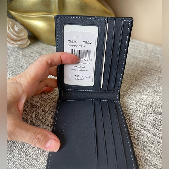 $79(NWT) Coach Men’s ID Billfold Signature C Varsity Bifold Wallet Denim Blue - Picture 4 of 5
